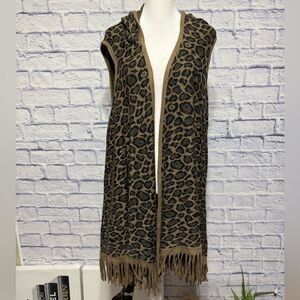 NWT northern angel Leopard Fringe vest Cardigan sleeveless with hood